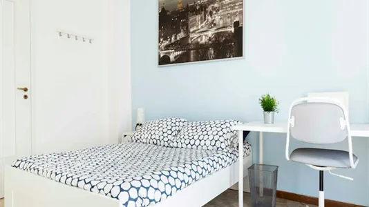 Rooms in Buccinasco - photo 2