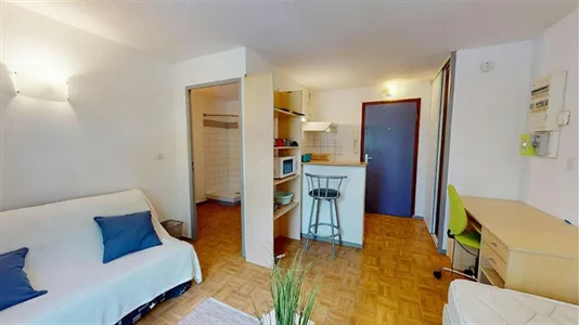 Apartments in Rouen - photo 1