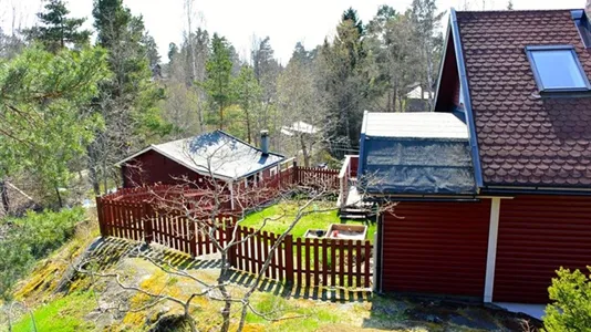 Houses in Huddinge - photo 3