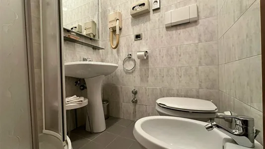 Rooms in Turin - photo 3