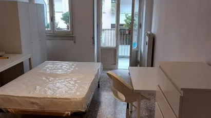 Room for rent in Roma Municipio VIII – Appia Antica, Rome