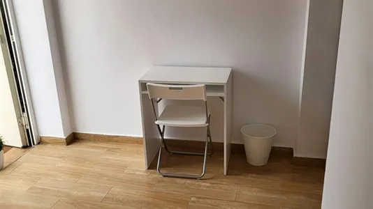 Rooms in El Fontanal - photo 7