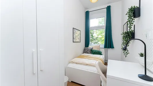 Rooms in Berlin Neukölln - photo 1