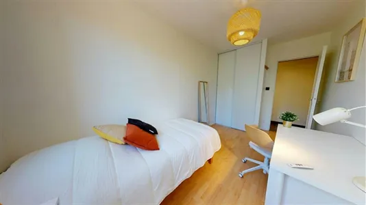 Rooms in Lyon - photo 2