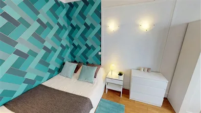 Room for rent in Nanterre, Île-de-France