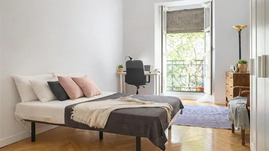 Rooms in Madrid Moncloa-Aravaca - photo 1