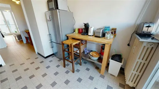 Rooms in Lyon - photo 6