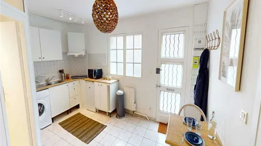 Apartments in Bordeaux - photo 10