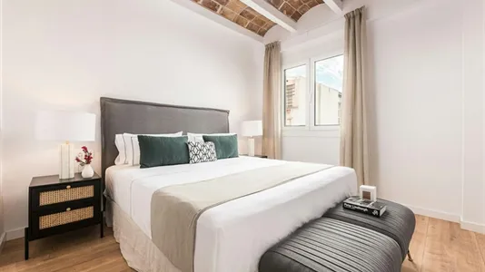 Apartments in Barcelona Les Corts - photo 9