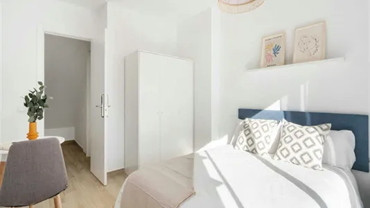 Rooms in Madrid Fuencarral-El Pardo - photo 2