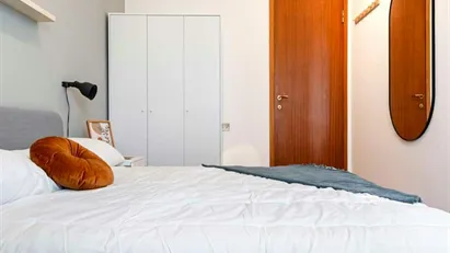 Room for rent in Milano Zona 5 - Vigentino, Chiaravalle, Gratosoglio, Milan