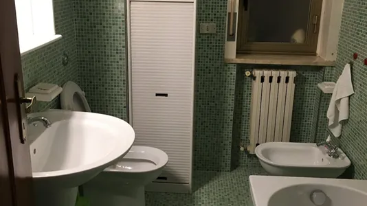 Rooms in Campobasso - photo 7