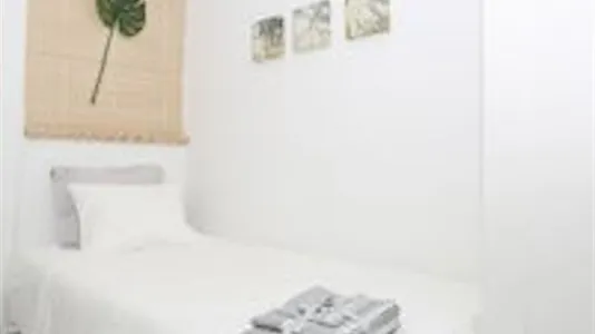 Apartments in Madrid Salamanca - photo 8