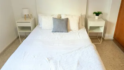 Room for rent in El Cerezo, Andalucía