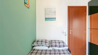 Room for rent in Milano Zona 9 - Porta Garibaldi, Niguarda, Milan