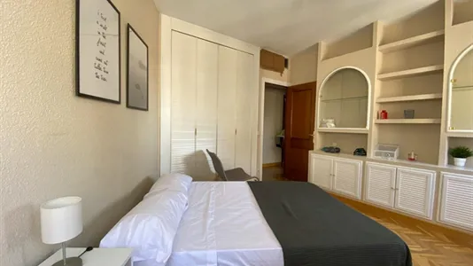 Rooms in Madrid Centro - photo 2