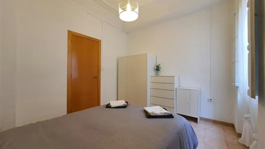 Rooms in Valencia Ciutat Vella - photo 5