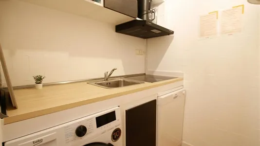 Rooms in Barcelona Eixample - photo 6