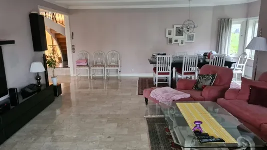 Houses in Österåker - photo 4