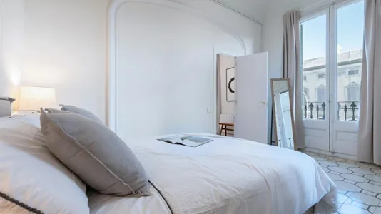 Rooms in Barcelona Ciutat Vella - photo 5
