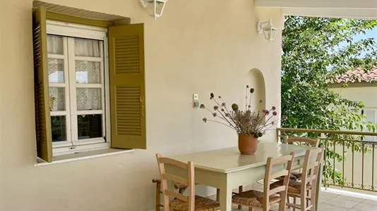 Houses in Pylos-Nestoras - photo 2