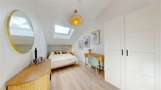 Rooms in Lyon - photo 2