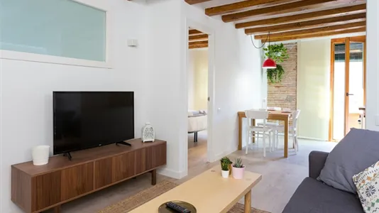 Apartments in Barcelona Ciutat Vella - photo 2