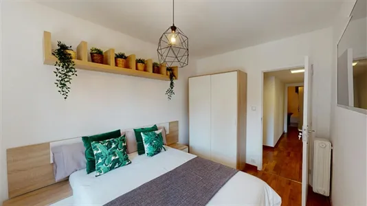 Rooms in Barcelona Eixample - photo 4