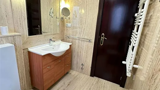 Rooms in Logroño - photo 4