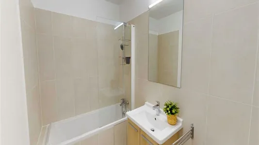 Rooms in Paris 15ème arrondissement - photo 5