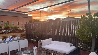 Apartment for rent in Sevilla Casco Antiguo, Sevilla