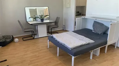 Apartment for rent in Munich Thalkirchen-Obersendling-Forstenried-Fürstenried-Solln, Munich