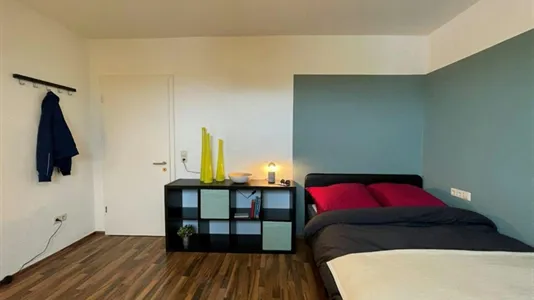 Rooms in Munich Ramersdorf-Perlach - photo 3