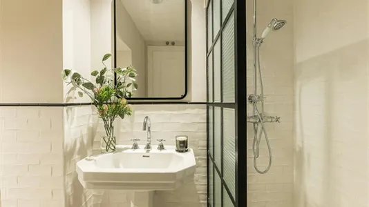 Apartments in Madrid Centro - photo 8