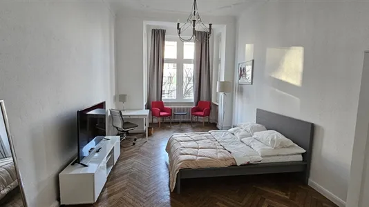 Rooms in Berlin Charlottenburg-Wilmersdorf - photo 10
