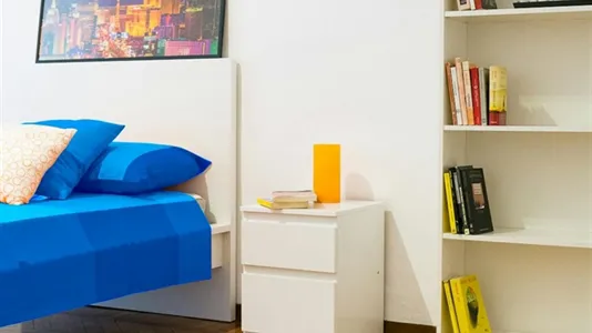 Rooms in Turin - photo 2