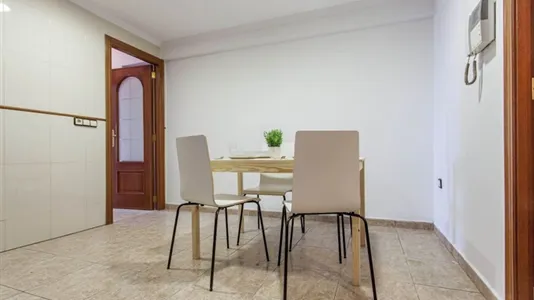 Rooms in Valencia Algirós - photo 7