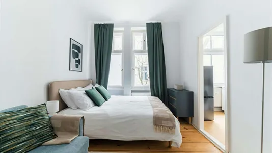 Apartments in Berlin Mitte - photo 4