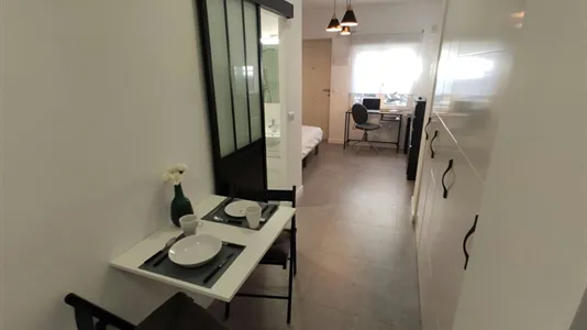 Apartments in Burjassot - photo 8