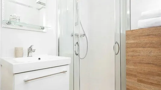 Apartments in Location is not specified - photo 6