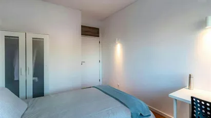 Room for rent in Porto (Distrito)