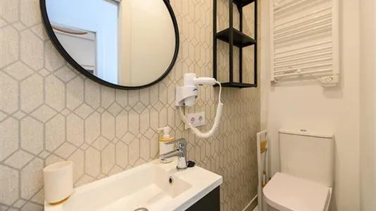 Rooms in Madrid San Blas - photo 5