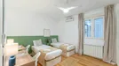 Room for rent, Madrid Chamberí, Madrid, &lt;span class=&quot;blurred street&quot; onclick=&quot;ProcessAdRequest(14301158)&quot;&gt;&lt;span class=&quot;hint&quot;&gt;See streetname&lt;/span&gt;[xxxxxxxxxxxxx]&lt;/span&gt;