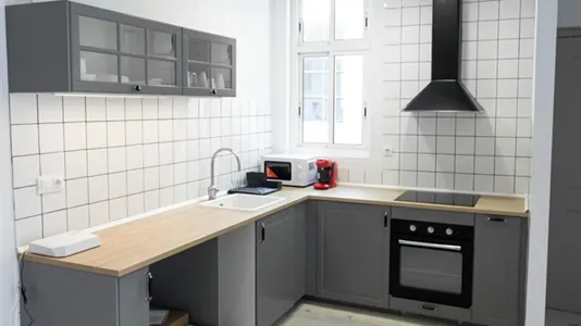 Rooms in Sant Feliu de Llobregat - photo 7