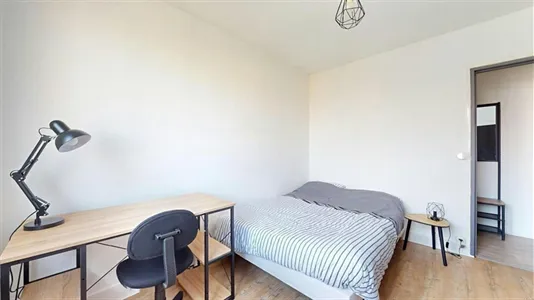 Rooms in Toulouse - photo 3