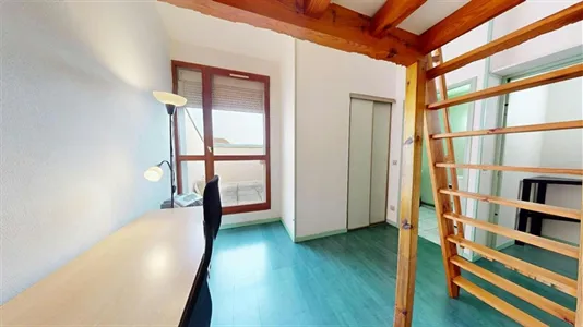 Rooms in Lyon - photo 1