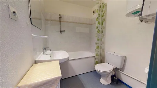 Apartments in Lyon - photo 9