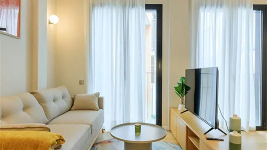 Apartments in Barcelona Ciutat Vella - photo 2