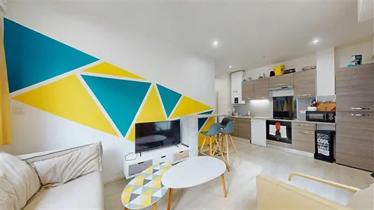 Rooms in Lyon - photo 5