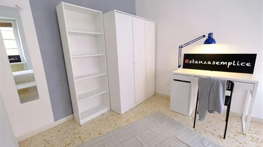 Rooms in Sassari - photo 10